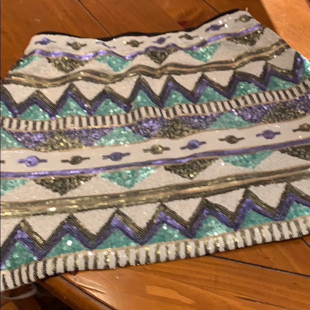 Ladies skirt